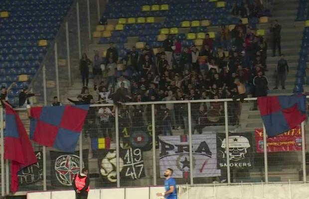 CHINDIA - FCSB 1-2 // La asta s-a ajuns! MM Stoica, înjurat de către galeria FCSB, spre stupoarea jucătorilor