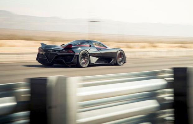 FOTO Cum arată SSC Tuatara: mașina care atinge viteza record de 508,73 km pe oră