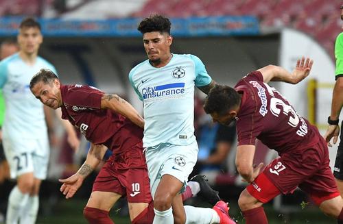 Noua competiție, numită de englezi ”European Premier League”, ar fi o concurentă puternică pentru Liga Campionilor.