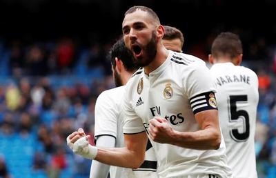 Benzema concurează la Balonul de Aur, dar a început azi procesul contra lui. Riscă 5 ani de închisoare!