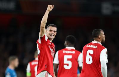 Arsenal continuă parcursul perfect din Europa League! Cătălin Cîrjan, rezervă în tabăra „tunarilor”