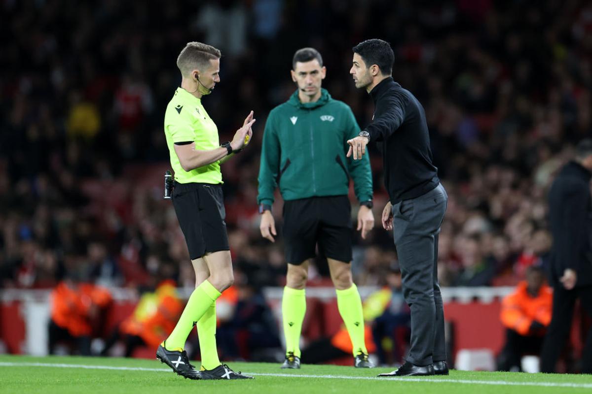 Arsenal - PSV, restanță din Europa League