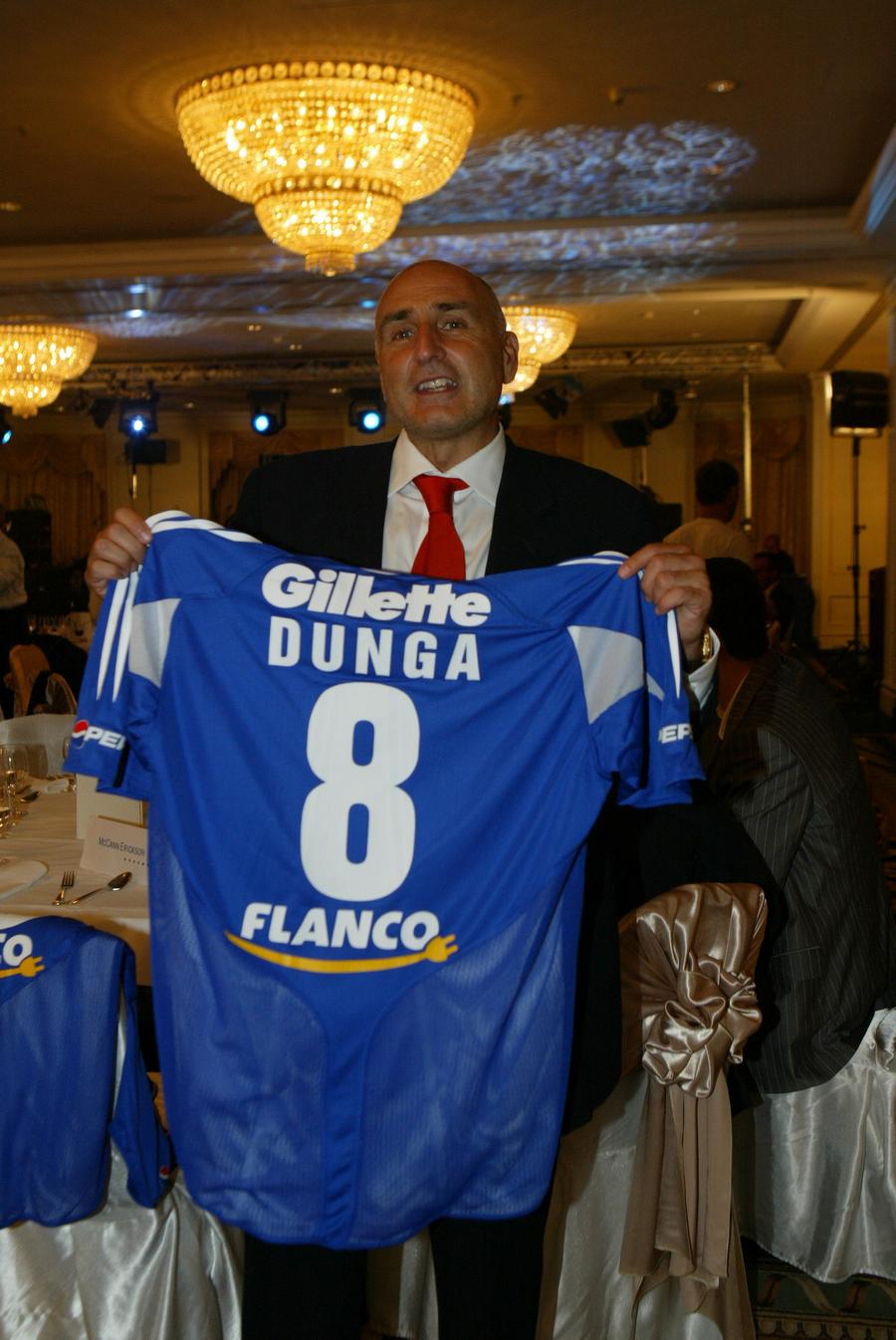 Bogdan Enoiu, la episodul #10 din podcastul „Profu' de Sport” » Povești savuroase despre sacoșa cu bani de la Gala Hagi, Trabantul dat de Copos lui Țiriac, cele 3.000 de meciuri cu CTP și plecăciunea lui George Bush jr