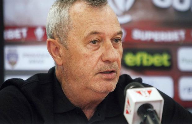 Concluziile lui Mircea Rednic după 2-2 cu Rapid: „Noi am avut ocazii, ei doar situații” + „Nu mă mai plâng, acum chiar am lot!”