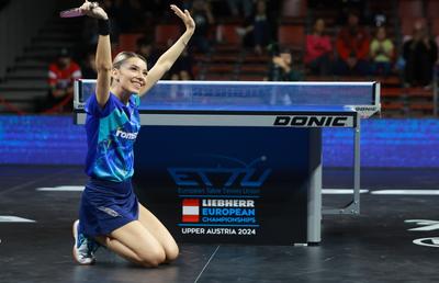 Bernadette Szocs, două medalii de argint la Campionatele Europene de la Linz