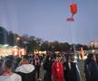 Suporterii celor de la Dinamo intră în stadion