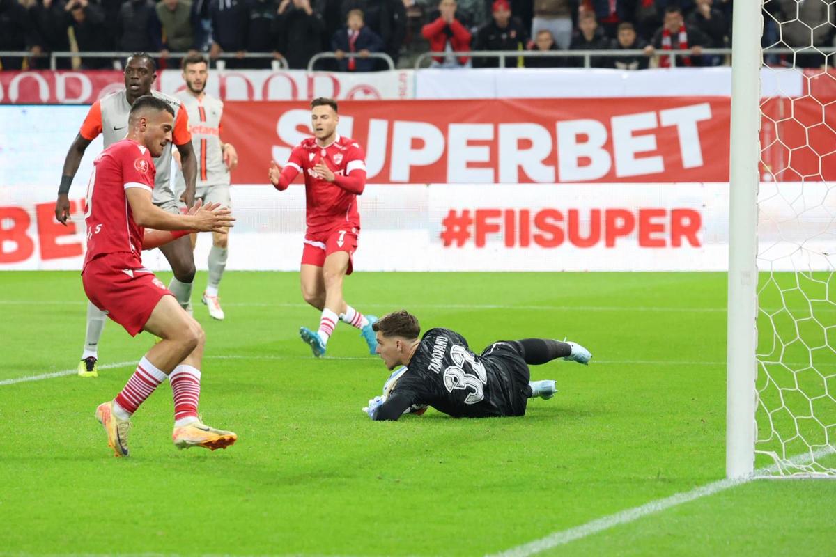 Stoichiță a plecat de la Dinamo - FCSB înainte de final și a tras concluziile: „Îl întreb marți pe Lucescu dacă e de națională”