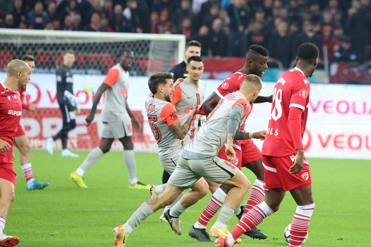 Dinamo a avut posesia și a pasat mai mult, dar degeaba! 3 cifre după Derby de România