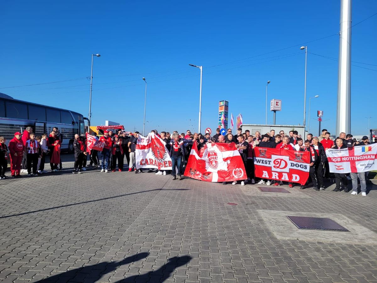 Suporteri din toată țara la Dinamo - FCSB