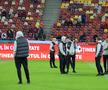 Siyabonga Ngezana, look special pentru Dinamo – FCSB » Cum a apărut la inspecția gazonului de pe Arena Națională