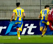 Moment uluitor în Petrolul - CFR Cluj! A avut o criză de nervi și aproape i-a distrus laptopul unui fotograf