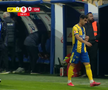 Și-a scos din sărite antrenorul! » Intrat pe parcurs în Petrolul - CFR, a fost schimbat după câteva minute