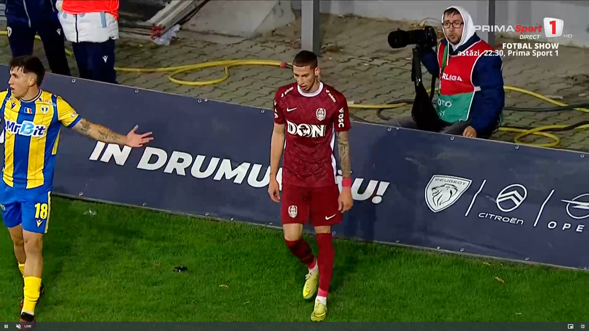 Andrei Sfait a trântit laptop-ul unui fotograf în CFR - Petrolul
