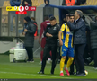 Și-a scos din sărite antrenorul! » Intrat pe parcurs în Petrolul - CFR, a fost schimbat după câteva minute
