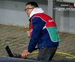 Moment uluitor în Petrolul - CFR Cluj! A avut o criză de nervi și aproape i-a distrus laptopul unui fotograf