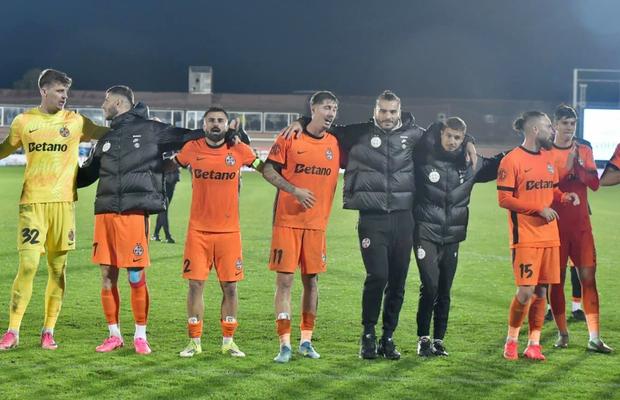 Lovitură grea pentru FCSB! S-a accidentat și riscă să rateze derby-ul cu Rapid: „Posibilă fractură”
