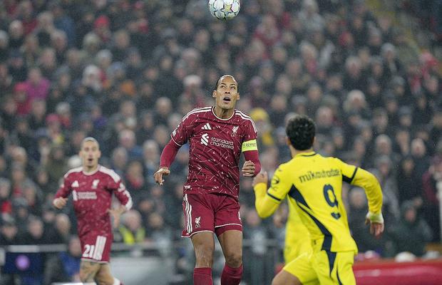 Scufundați de căpitan » Van Dijk a comis-o în Liverpool - Villarreal