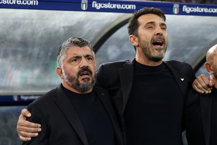 Buffon și Gattuso/ Foto: Getty Gianluigi Buffon a identificat marea problemă a lui Juventus: „Ești forțat să reconstruiești din mers când...”