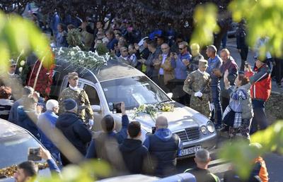 VIDEO Momente tensionate la înmormântarea lui Ilie Balaci: „Doamne, dacă încep ăștia să se bată aici?! Se crease un balamuc”