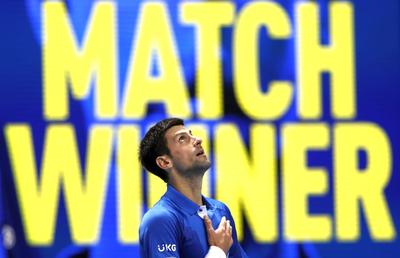Novak Djokovic îl elimină pe Alexander Zverev și merge mai departe la Turneul Campionilor » Semifinale de cinci stele la Londra
