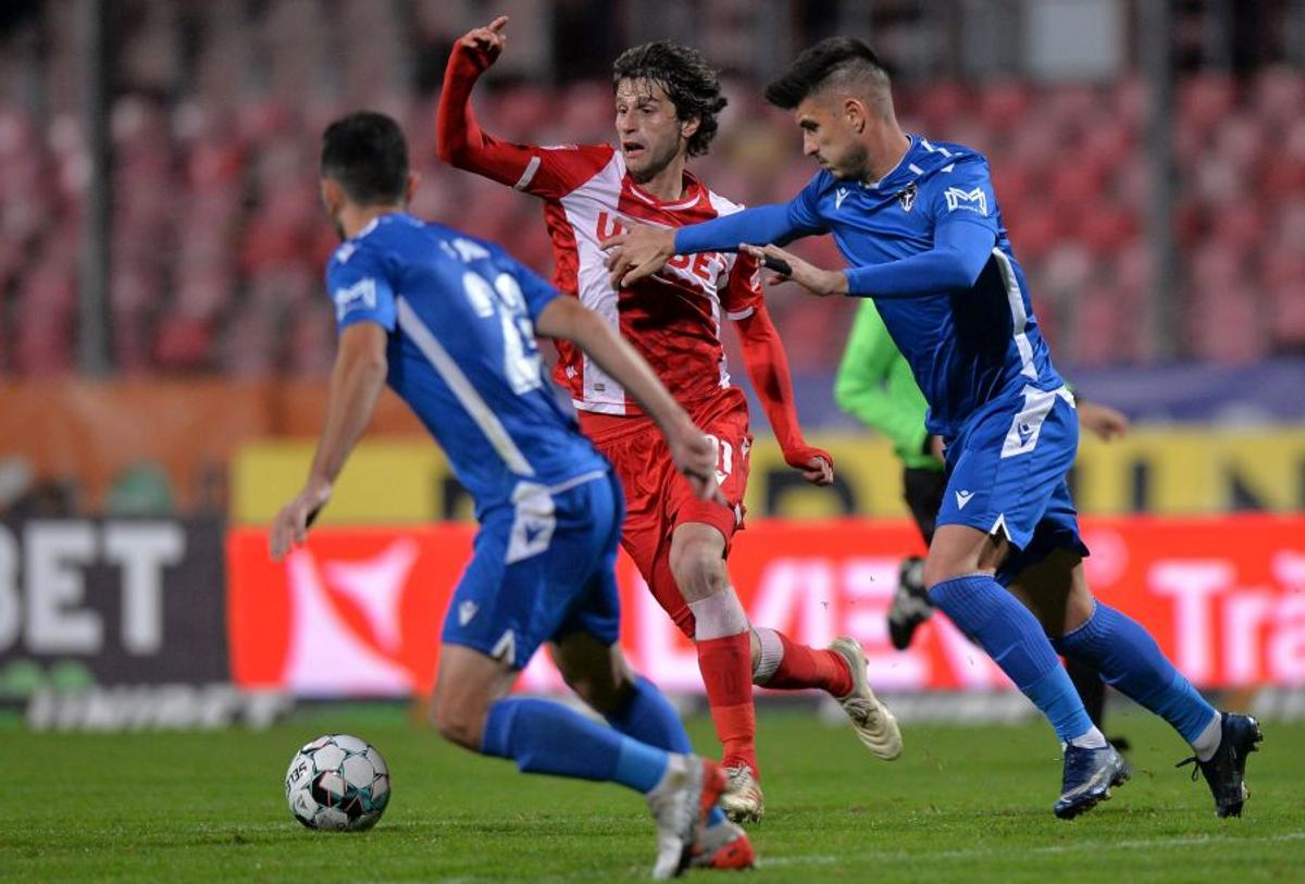 Probleme pentru Cosmin Contra! Un titular al lui Dinamo s-a accidentat cu FC Voluntari și ar putea absenta la meciul de Cupă