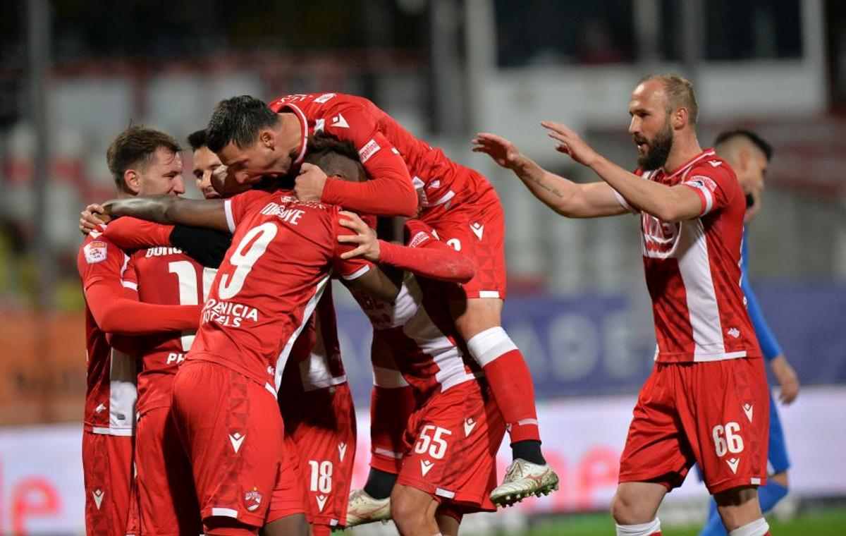 Situația de la Dinamo, analizată la sânge în cotidianul iberic AS: „Începe desființarea!” » Pablo Cortacero, taxat în presa din Spania