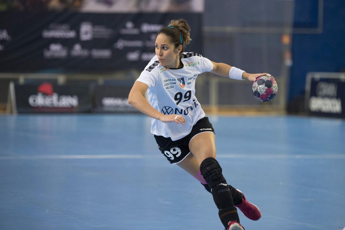 SCM Râmnicu Vâlcea s-a calificat în grupele EHF European League / FOTO: Facebook @scmrmvl