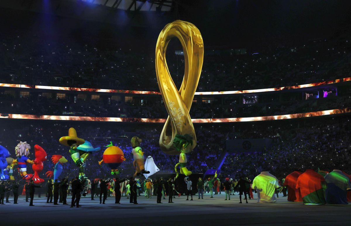 Spectacol grandios la ceremonia de deschidere a Campionatului Mondial din Qatar » Celebrul Morgan Freeman a apărut pe scenă