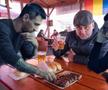 Cristiano și Messi degustă mici // foto: Biță Eugen-Constantin