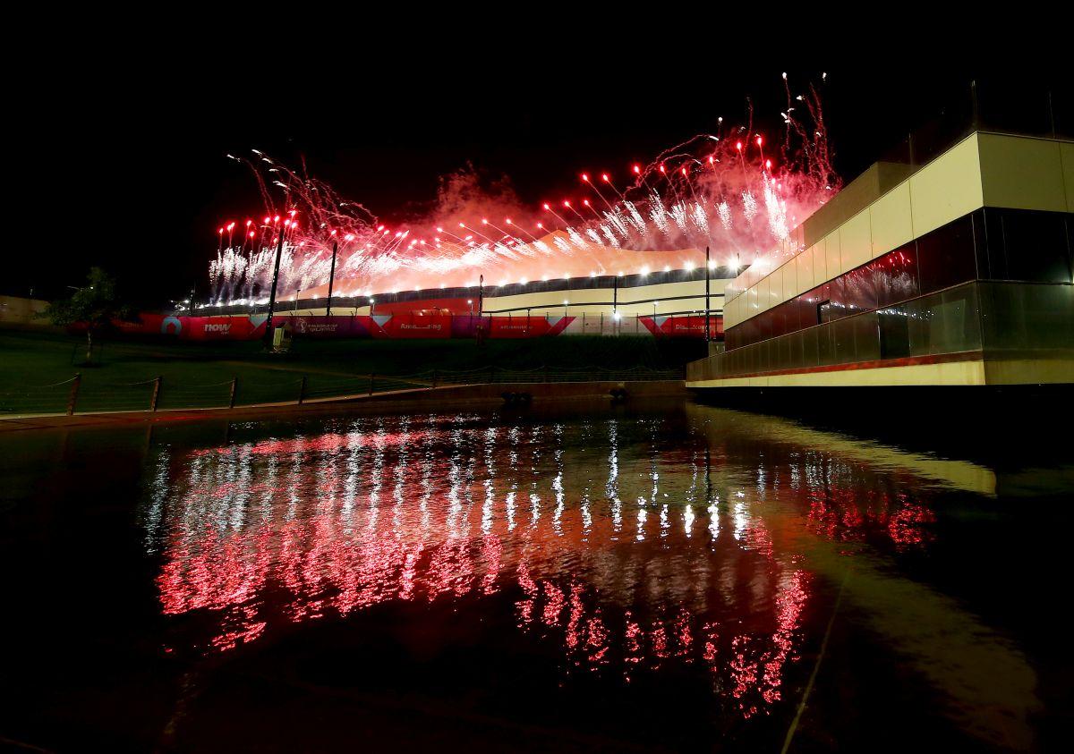 Spectacol grandios la ceremonia de deschidere a Campionatului Mondial din Qatar » Celebrul Morgan Freeman a apărut pe scenă