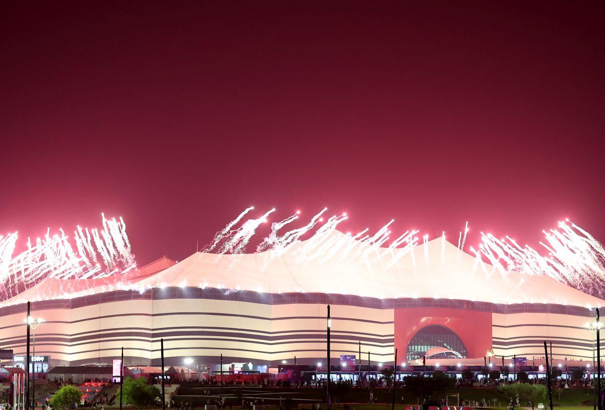 Spectacol grandios la ceremonia de deschidere a Campionatului Mondial din Qatar » Celebrul Morgan Freeman a apărut pe scenă