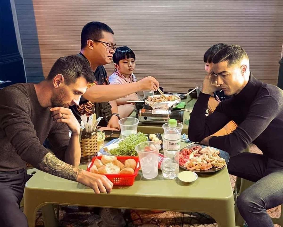 Cele mai bune 7 glume pe seama fotografiei cu Messi și Ronaldo care a „dărâmat” internetul