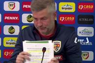 Foile secrete ale lui Edi » Reporterii GSP au surprins la conferința de presă notițele pregătite de selecționer: „Anghel Iordănescu spunea că sunteți...”