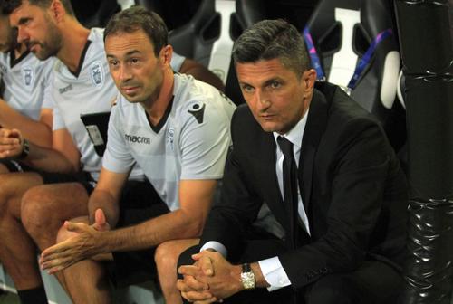 Diego Longo, în dreapta lui Răzvan Lucescu/ foto Imago Images