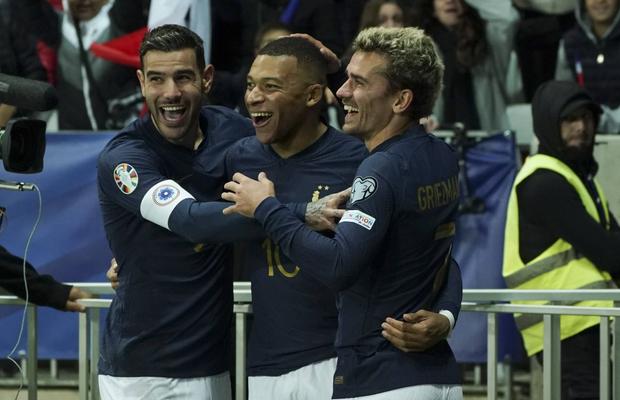 Căpitanul lui Atletico Madrid acuză: „Griezmann nu e mai sus la Balonul de Aur pentru că joacă la noi!”