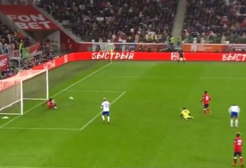 Rusia a învins reprezentativa din Cuba, scor 8-0, într-un meci amical disputat la Volgograd. Partida a oferit multe momente hilare, defensiva oaspeților fiind în prim-plan.