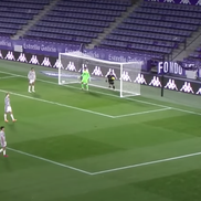 Gol și trofeu pentru Ianis Stoica / sursa foto: captură de ecran YouTube Real Valladolid C.F.