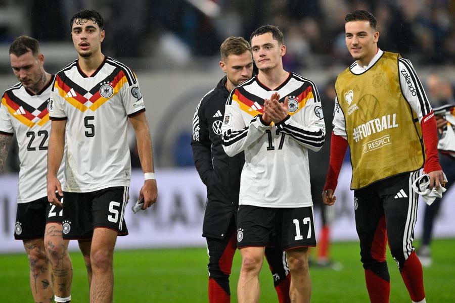 Said El Mala (dreapta) a fost chemat de selecționerul Julian Nagelsmann la reprezentativa Germaniei / Foto: Imago FC Köln a refuzat 50 de milioane de euro pentru tânăra extremă! » Transferul internaționalului a picat definitiv