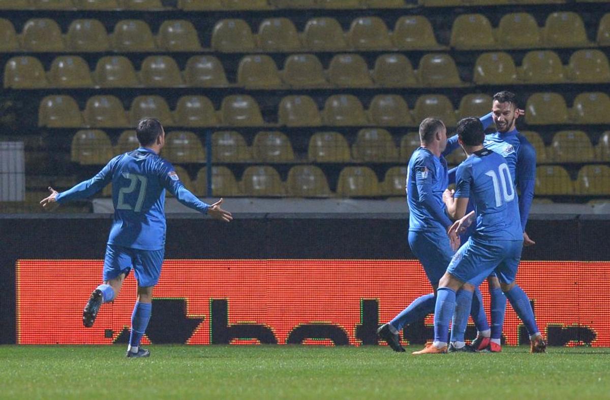 DINAMO. EXCLUSIV Ce s-a întâmplat la antrenamentul de astăzi al „câinilor” » Șerdean, mesaj ferm către jucători: „Eu vă semnez dezlegările”
