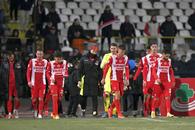 3 lucruri care nu s-au văzut la TV în Dinamo - Farul: „I love you, Hagi”, fredonat pe stadion + „Câinii”, ironizați: „Serie B prossimo anno?”