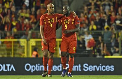 Romelu Lukaku sare în apărarea lui Kompany, după atacurile rasiste: „Nu-mi pasă de hashtag-urile voastre de rahat. Luați măsuri!”
