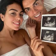 5. Cristiano Ronaldo și Georginia anunțând că vor avea gemeni - 32,6 milioane