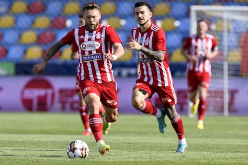 Mijlocașul Cătălin Golofca (32 de ani) a semnat un contract valabil doi ani și jumătate cu FC Botoșani.