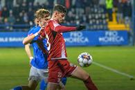 Farul înscrie, VAR-ul rescrie » Arbitrii au scos, corect!, 3 goluri din poarta Rapidului. Clasamentul
