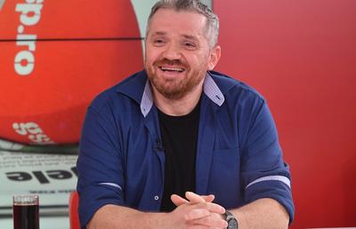 Ediție specială de Sărbători, la „Prietenii lui Ovidiu” » Cătălin Oprișan e one-man-show la ultima ediție din 2023