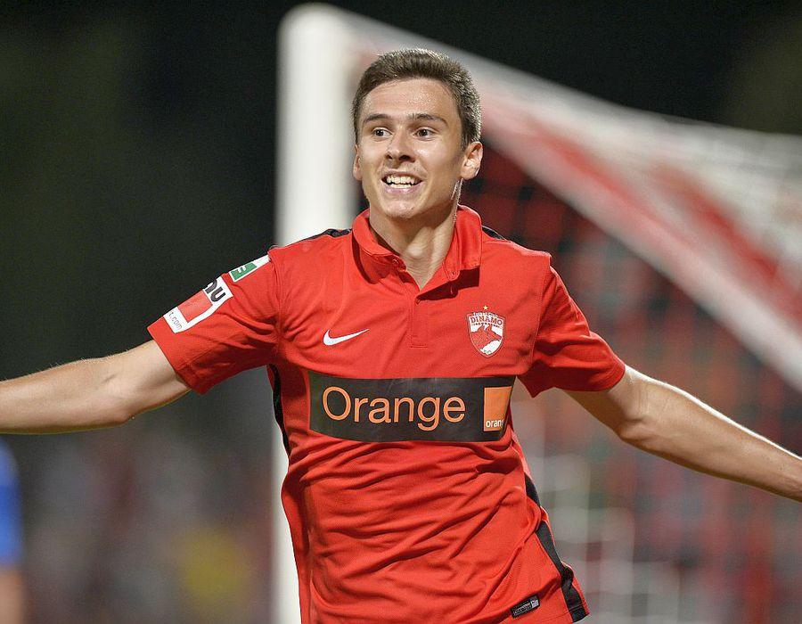 Dorin Rotariu în tricoul lui Dinamo Dinamo vrea să transfere de la FCSB » A demarat discuțiile pentru fotbalistul hulit de Gigi Becali