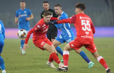 Supermeci la Cluj. După un start șocant de slab, Universitatea Craiova revine de la 0-2 cu UTA
