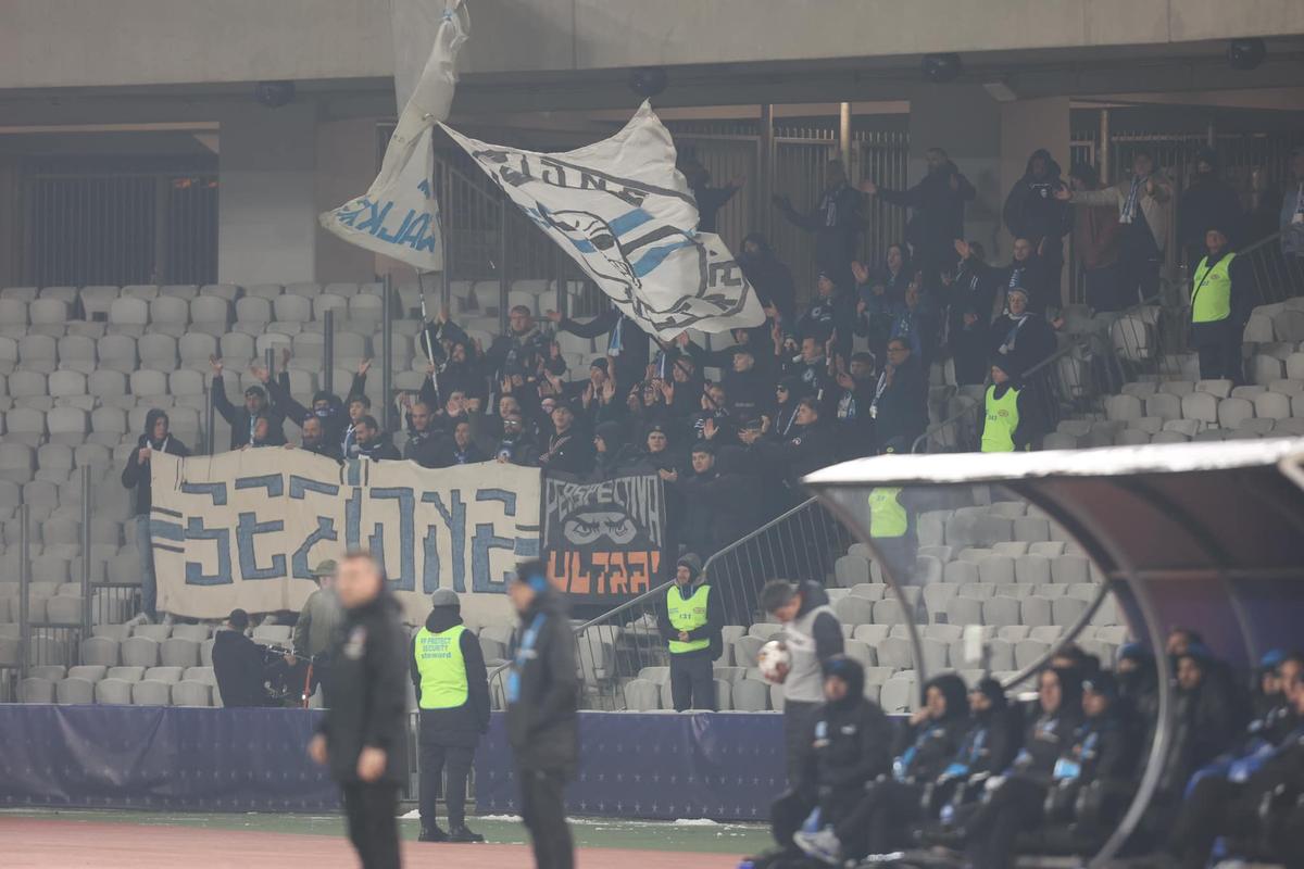 Nu, nu e o glumă! » Numărul OFICIAL al spectatorilor care au asistat la meciul UTA - Universitatea Craiova