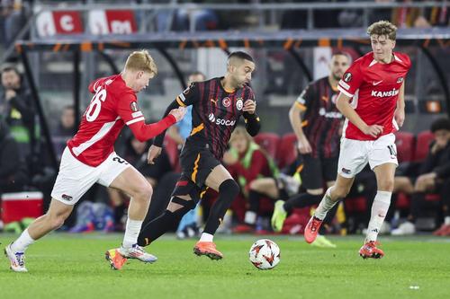 Fostul câștigător de Champions League, atac DEVASTATOR la adresa antrenorului său: „Nu am întâlnit un antrenor atât de slab. Regret că am venit aici”
