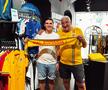 Povestea românului cu un vis grandios: „Vreau tricourile tuturor celor 211 naționale din lume!” » I-a întâlnit pe Man, Budescu și Marius Marin + S-a trezit brusc lângă Mourinho: „Se făcuse întuneric...”